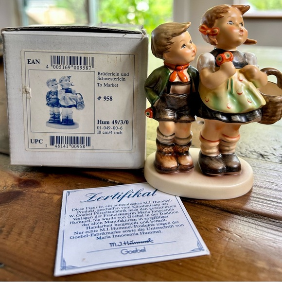 Vintage Hummel Figurine To Market Hum 49 - Picture 6 of 6